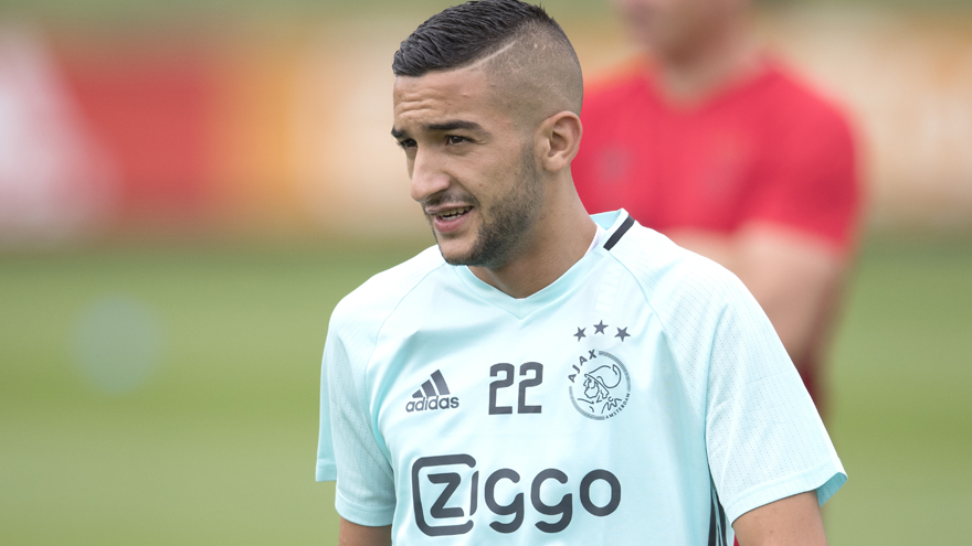 两端扮演着 两端扮演着