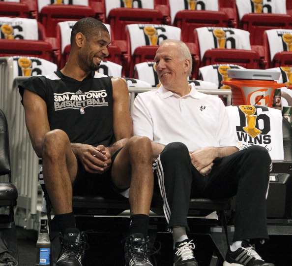 离不开一名 离不开一名